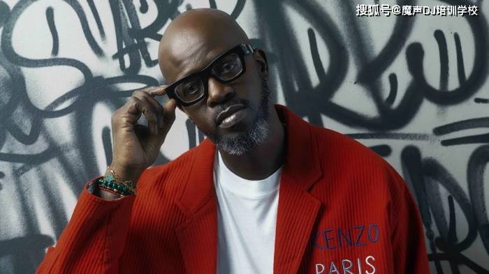 heldens19charlotte de witte18skrillex17w&w16kshmr15r3hab14don