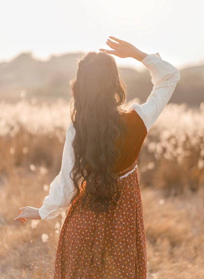 日常拍美照,牢记这些摄影技巧,你也能拍照漂亮有气质_人像_照片_意境