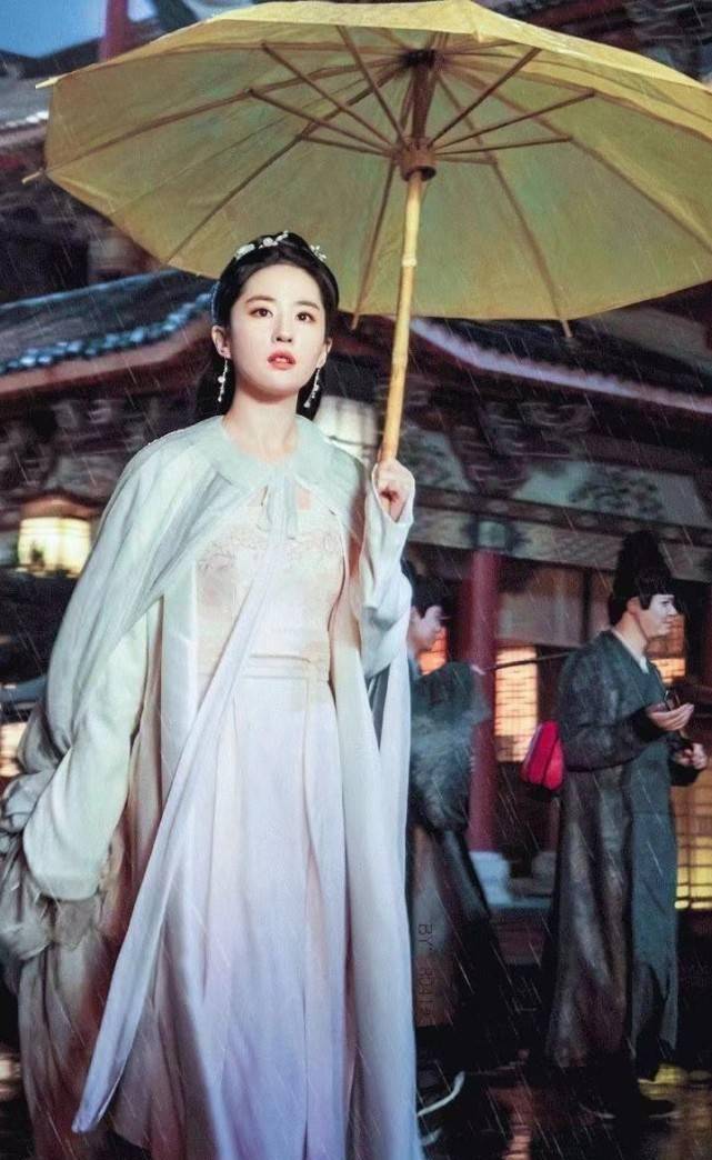刘亦菲陈晓cp大爆火!
