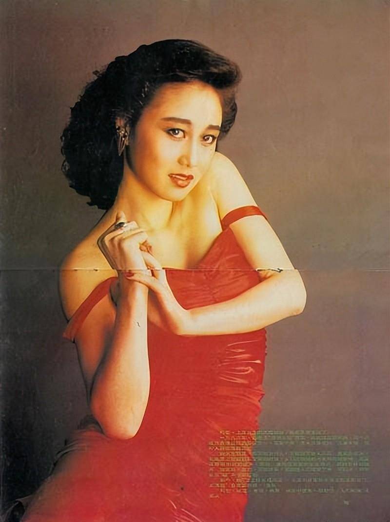 "人间尤物"利智:66岁赌王为之倾倒,李连杰为她抛妻"卖身"_生活_香港