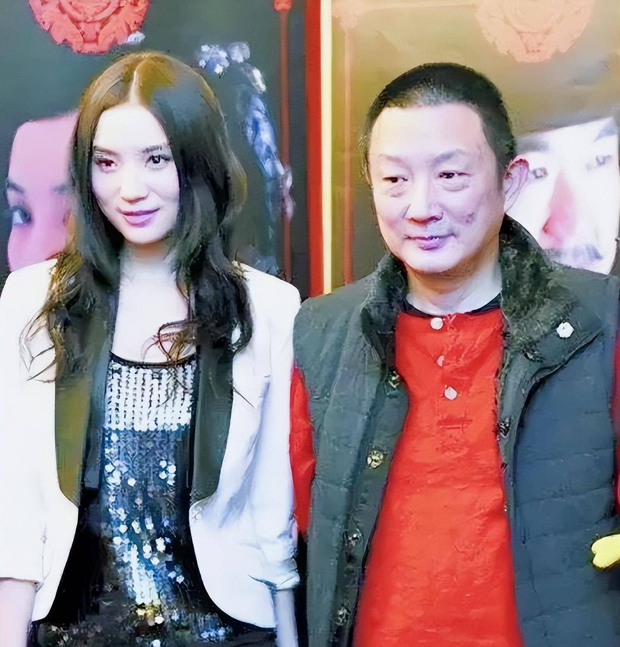 善恶终有报,42岁"无人敢娶"的宋佳,已经活成了一个笑话?
