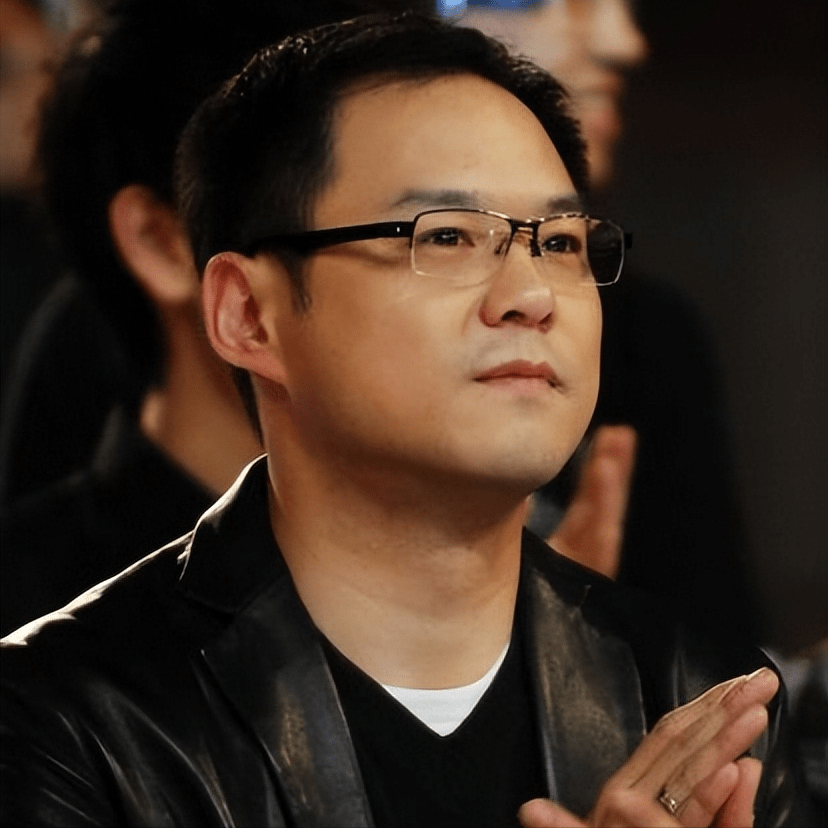 第八名陈耀川说到王文清就不得不提起王杰,王杰的经典一场游戏一场梦