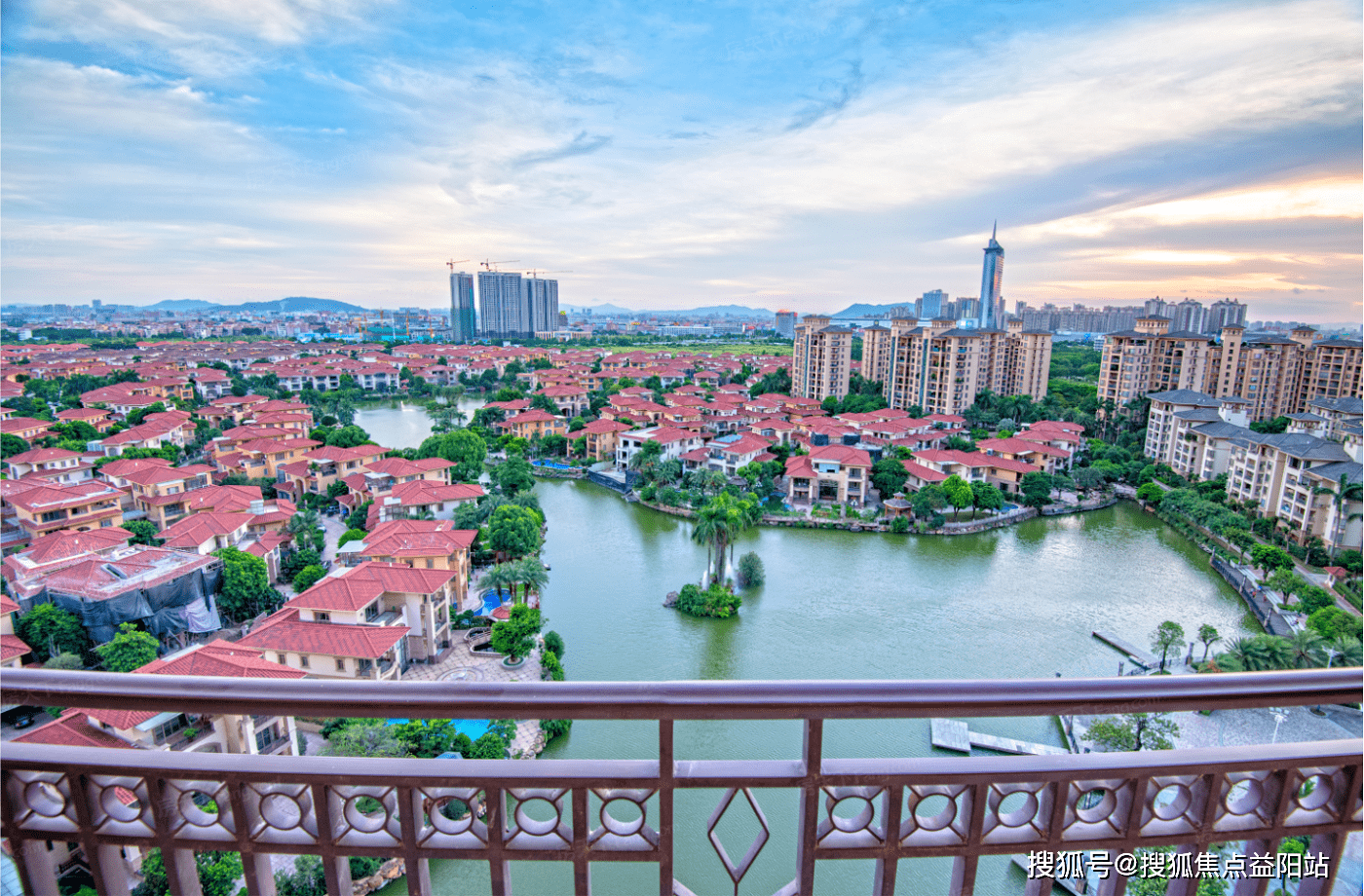 佛山【佛奥湾】售楼处电话丨最新丨价格户型学区丨【售楼处】_配套