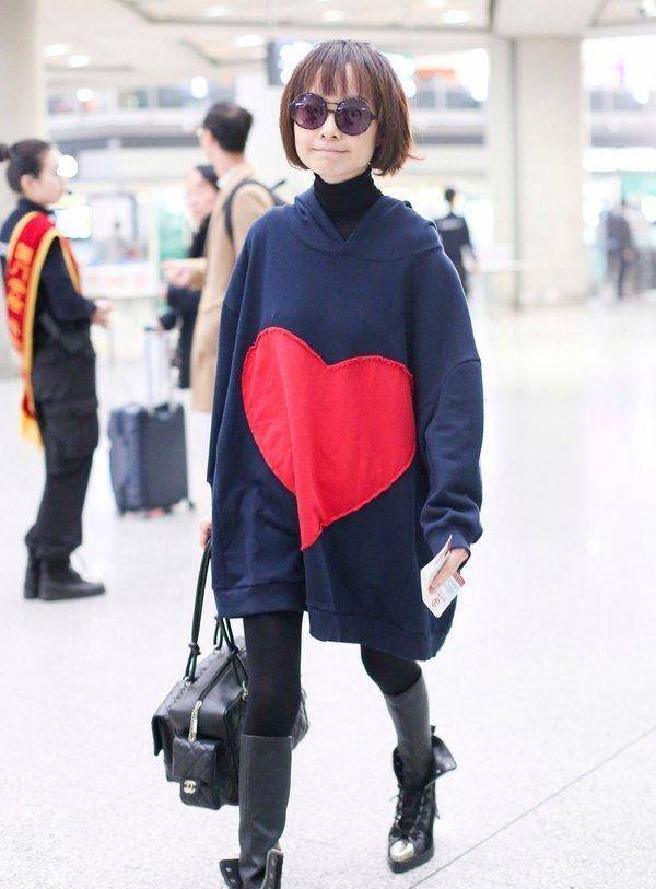 48岁陈鲁豫太瘦了!