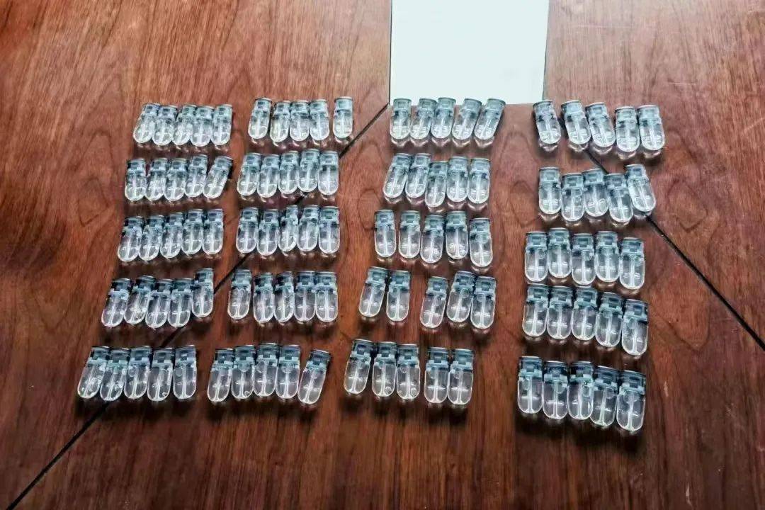 电子_刘某某_李某某