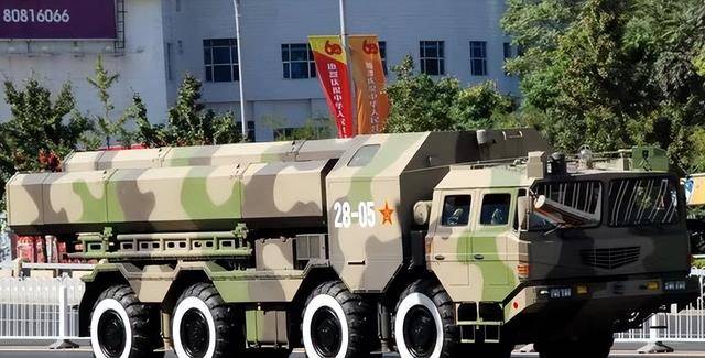 98年白俄与我国合作牵引车,补上战略能力关键环节,助飞东风导弹_苏联