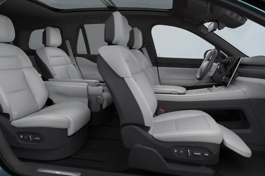 蔚来es8:10月份售2251辆,49.8万起售,除了车身大就没亮点了?