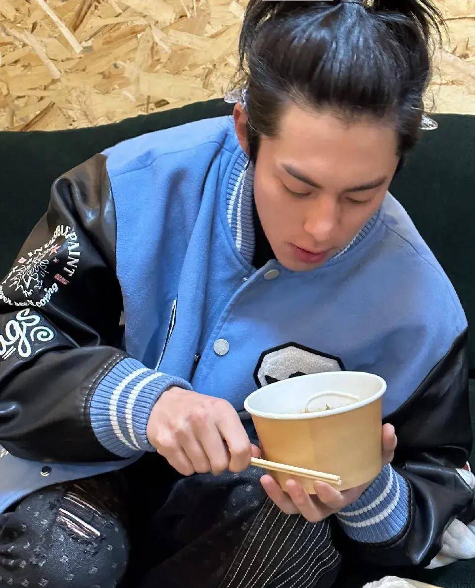 19新鲜事:肖战,杨紫,赵丽颖,檀健次,王鹤棣,曾舜晞_马伊俐_感觉_故事