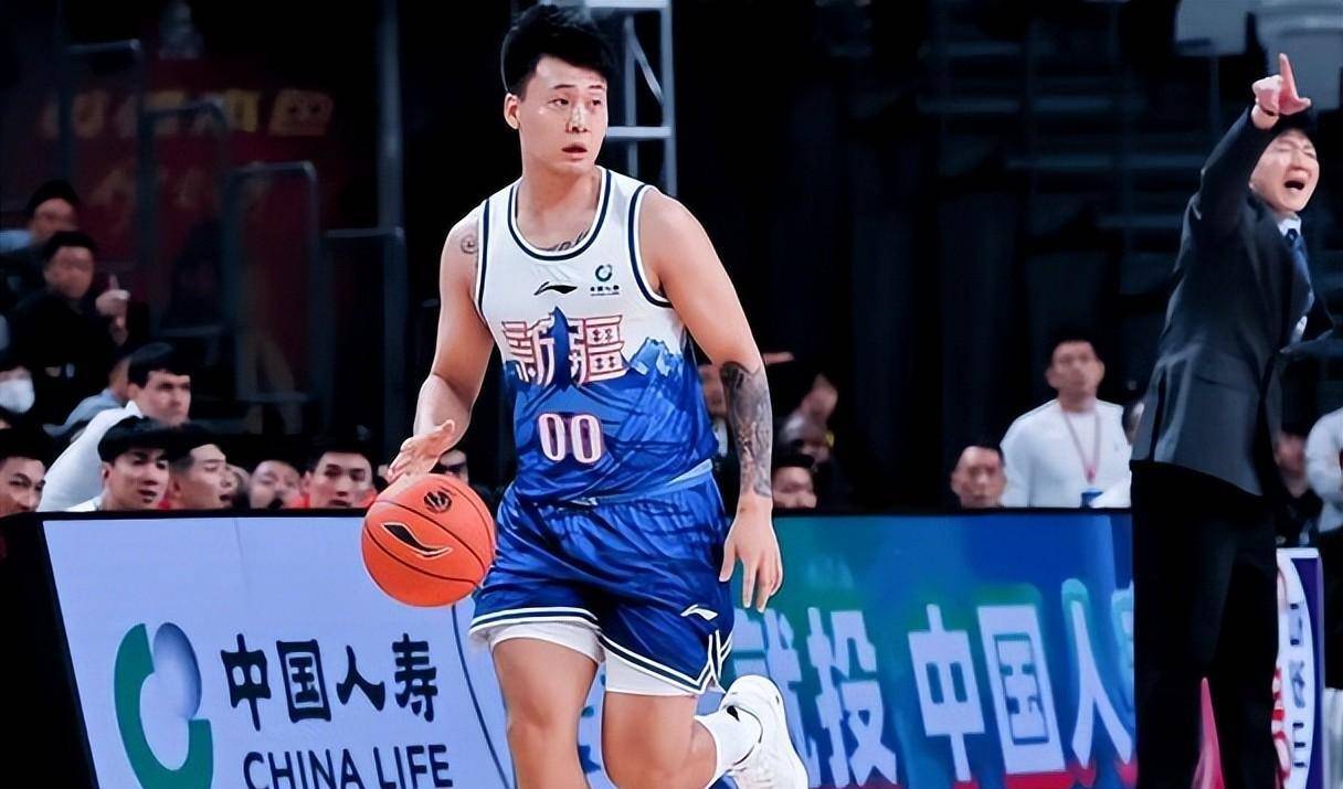 cba三消息:上海签约顶级外援,赵睿手指受损伤,林书豪轻取26分_联赛_1