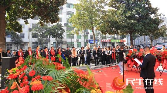 开业现场▲湖南沅陵大曲酒业有限公司董事长沈德志沈德志表示,沅陵