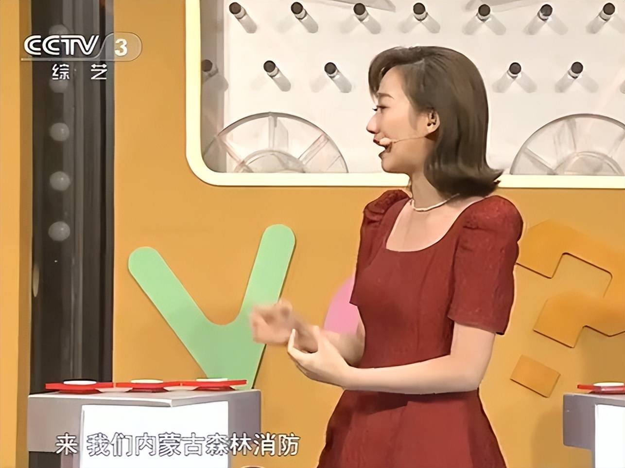 余有矿:首秀《开门大吉》,主持非常好有望走"前辈王冠"的老路_节目