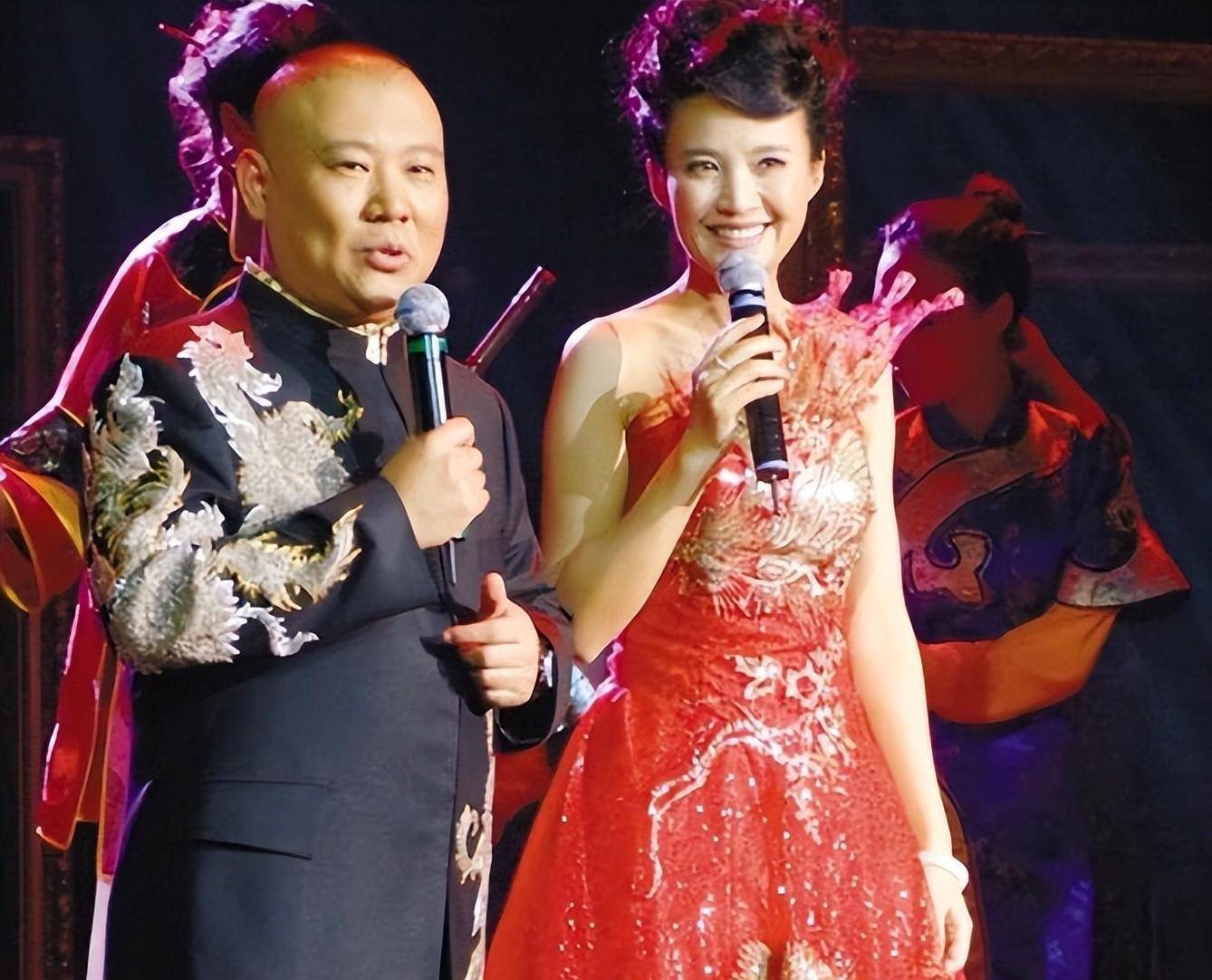 除了这个节目之外,她还主持过《综艺大观》《精彩十分》等多个栏目.