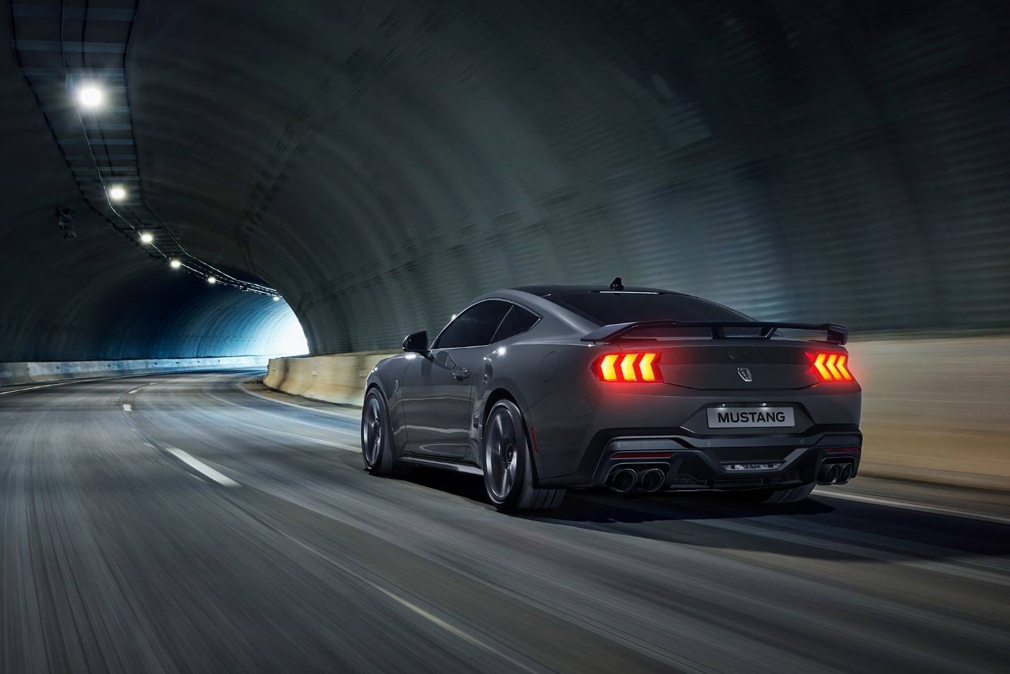 全新福特mustang dark horse 5.