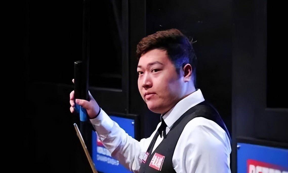 与前妻刚离婚一个月,迎娶越南新娘魔鬼身材_颜丙涛_斯诺克_比赛