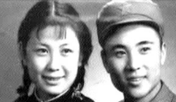 那时候,严凤英已经怀了王兆乾的孩子,为了不让严凤英受到非议,甘律之