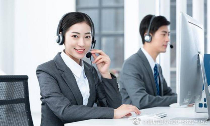 和系统软件硬件成本主要包括服务器,网络设备和电话设备,例如坐席电脑