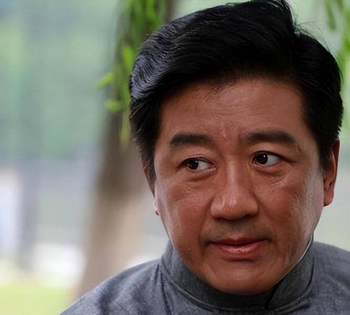 丁勇岱:对赵雪华一见钟情,相爱37年零绯闻,如今儿子成唯一心病_丁岱勇