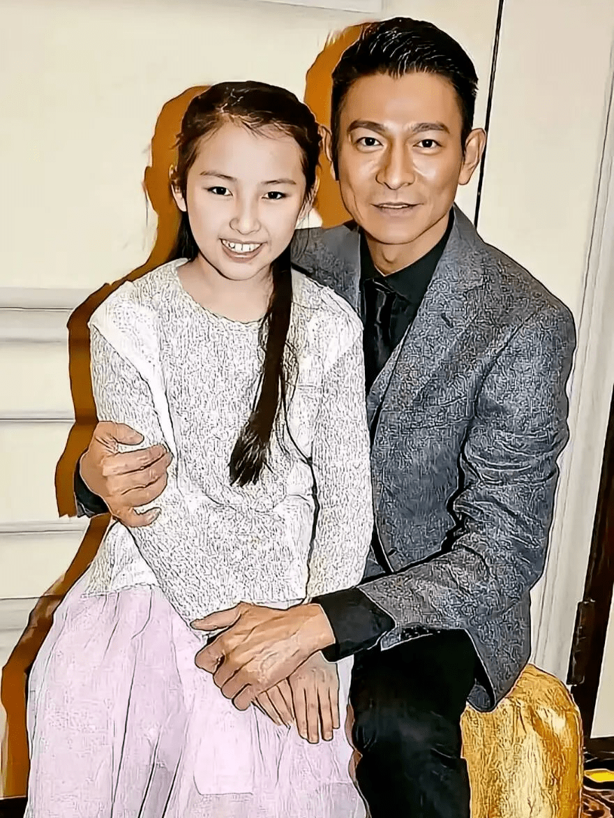 刘德华11岁女儿近况曝光,这次他终于不藏了!_朱丽倩_父亲_妻子