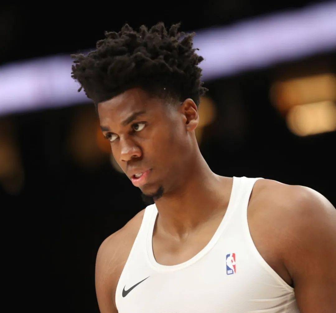 他又要来中国打球了?_怀特塞德_盖帽_篮板