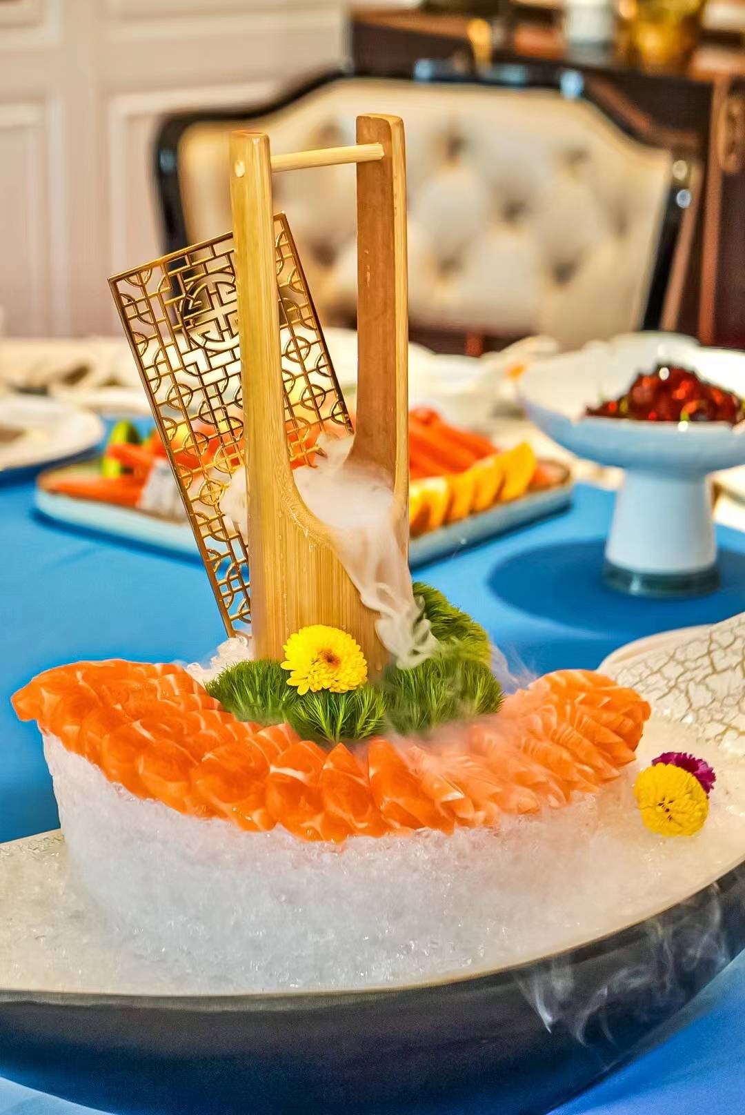 匠心三载 感恩回馈 香港荣记臻品荟 三周年庆典福利开启