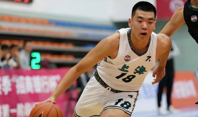 张知垚表现出色,新帅卢伟逐渐融入_比赛_浙江_优势