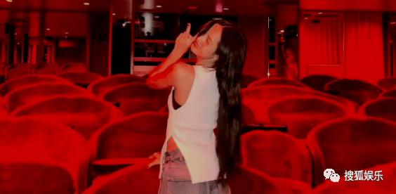 娱乐日报|吴亦凡案二审维持原判;杨颖带娃看急诊;霉霉巡演电影将在