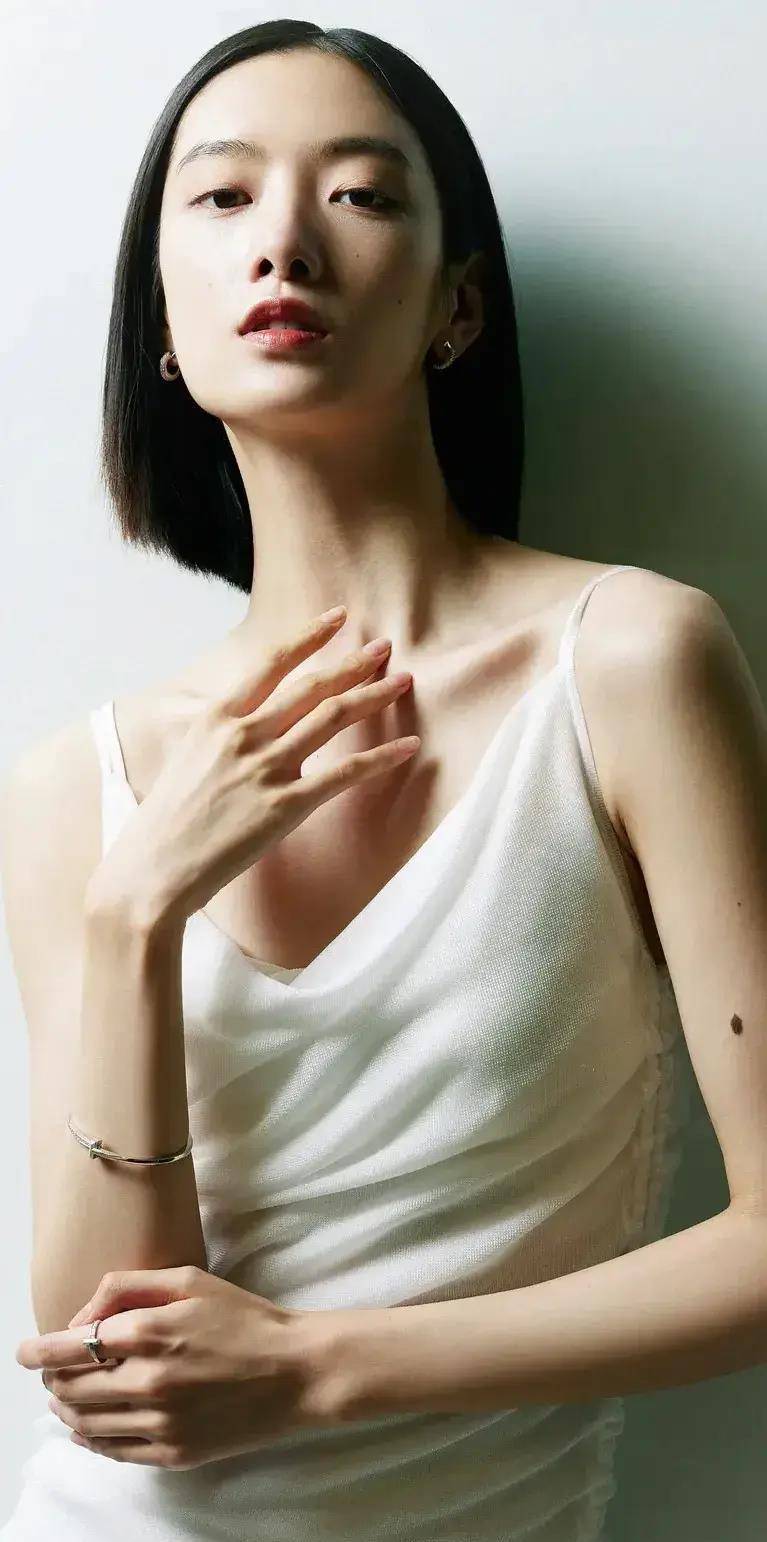 国际超模-cici项偞婧写真集_世界_cm_图片