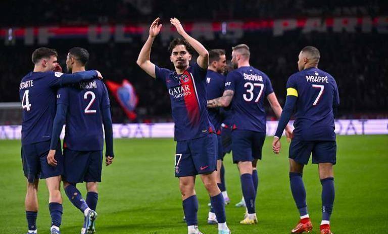 法甲11冠王5-2踢疯了!