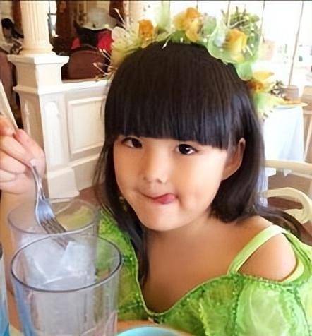 14岁王诗龄私照流出,网友炸了:李湘!你养的什么女儿_保护_娱乐_明星