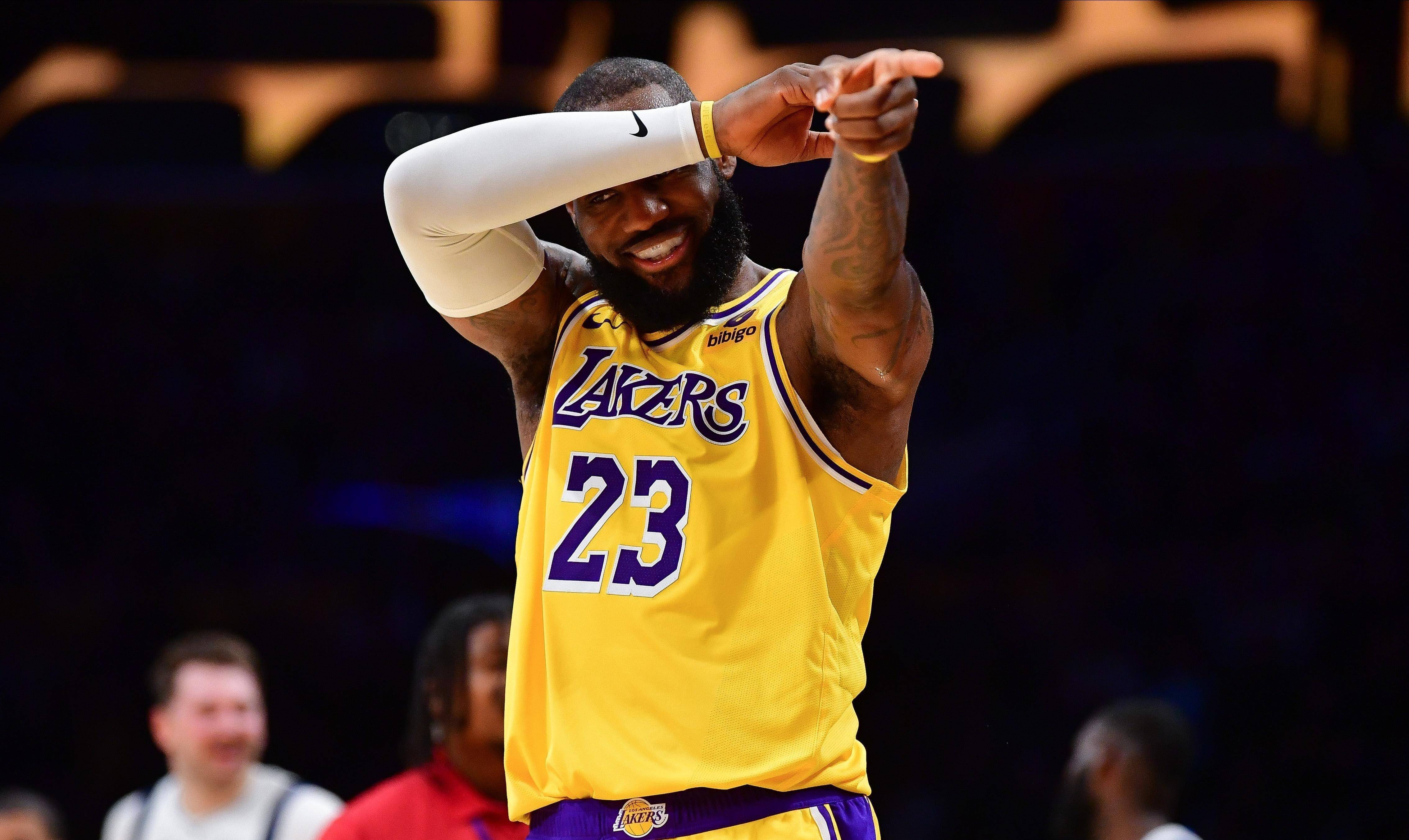 詹姆斯关键4分 创纪录,黑马6胜被终结,普尔逃过一劫_老鹰_奇才_比分