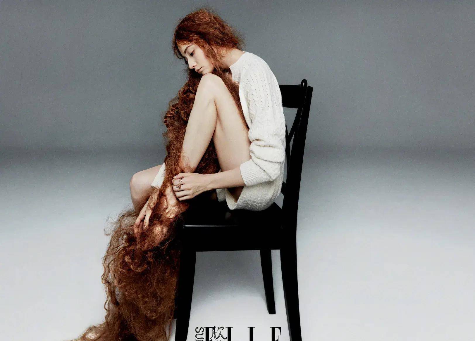 娜然登上superelle封面,穿皮草抱狐狸,梦想回到最美妲己_封神_时尚