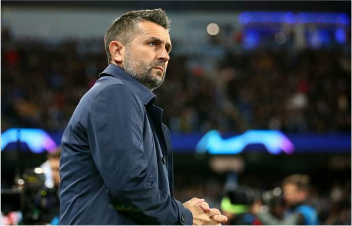 柏林联合队邀请了新任主帅别利察,球队本赛季在联赛中仅靠两双球_主