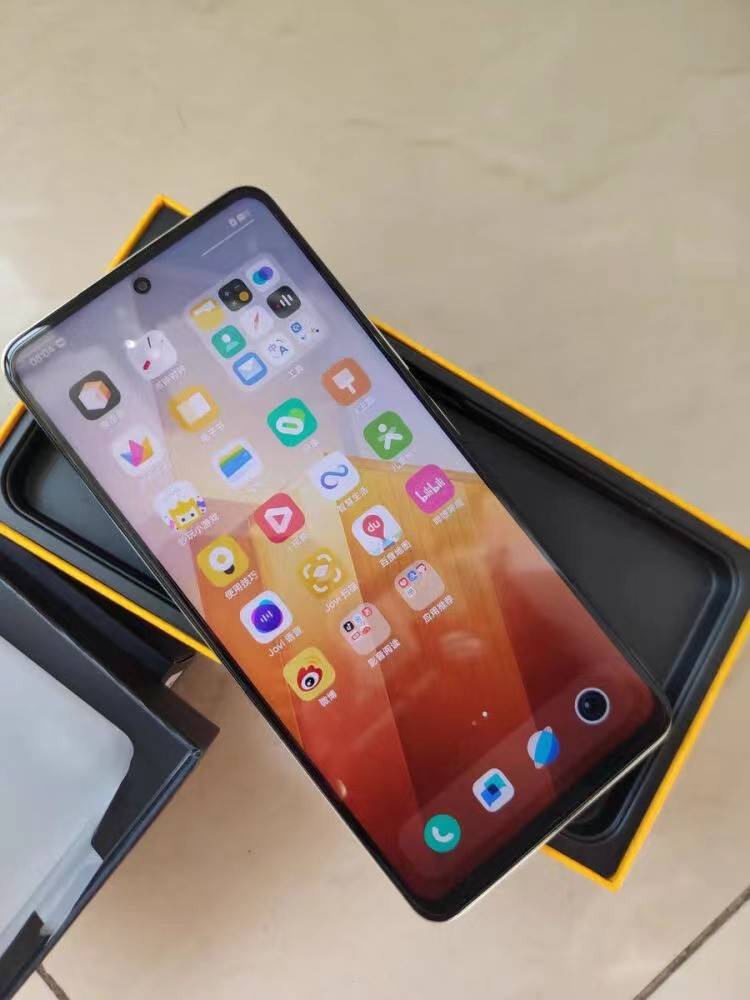 vivo发力了:6000mah大电池 44w 骁龙6gen1,256gb内存跌至1299元_支持