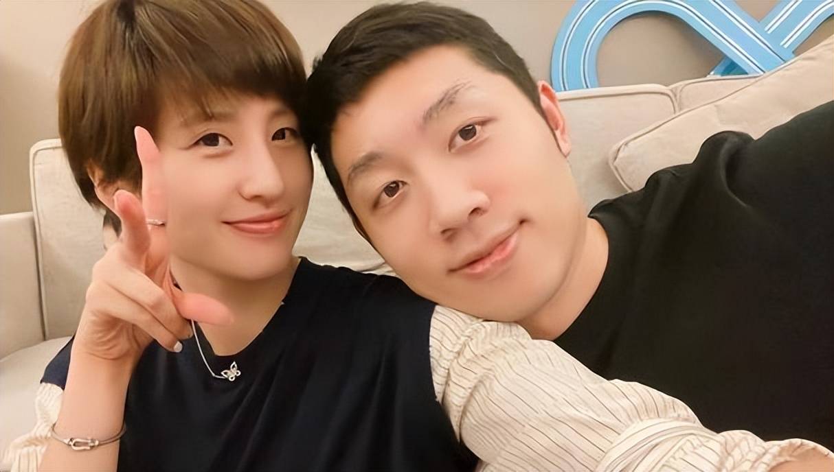 周雨_乒乓球_家庭