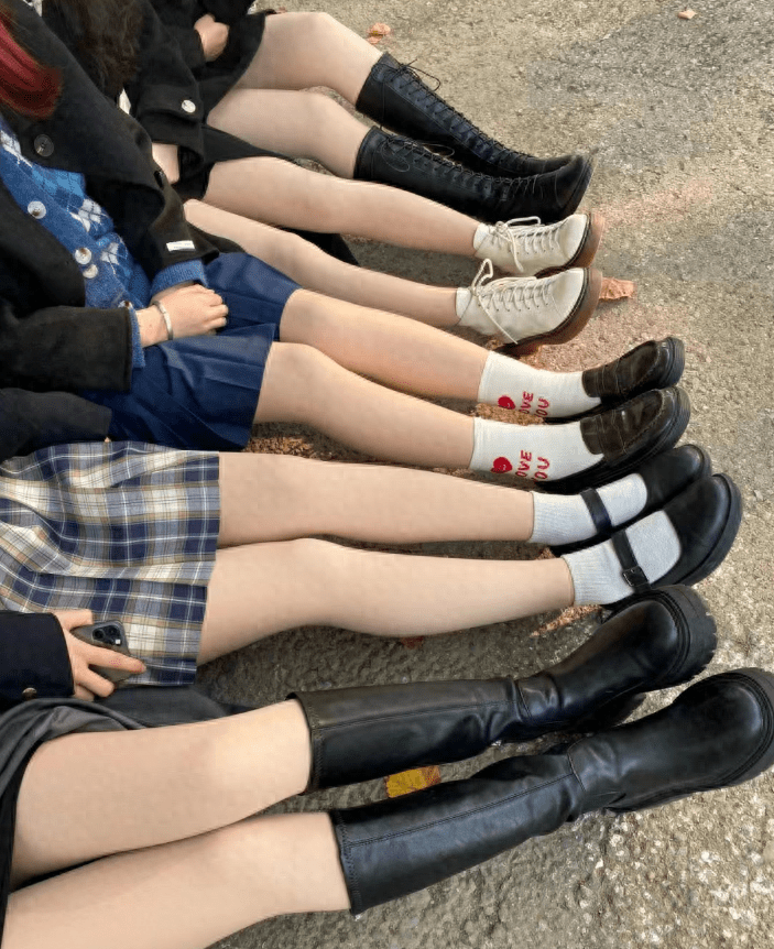 赚走中国女人百亿!逼疯义乌的"光腿神器",套路太深了_品牌_丝袜_男人