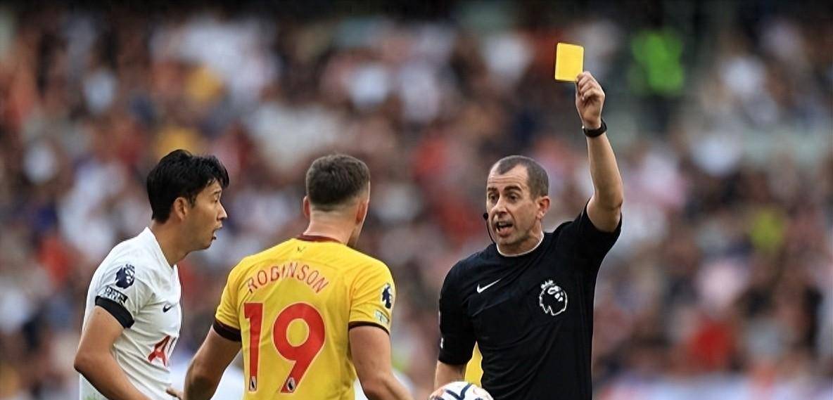 足球里的红黄牌见得多了 橙牌见过吗? 有望在2024年引进英超!