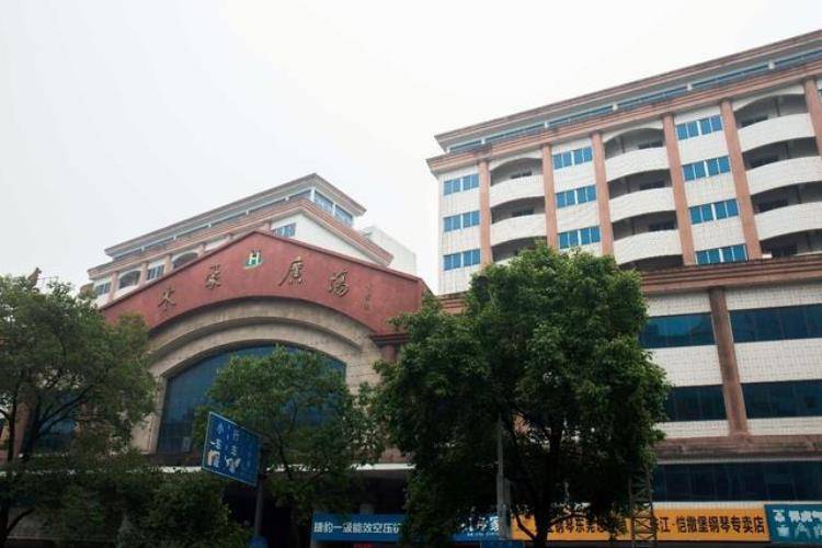 东莞有一豪华商场鬼楼之一,棺材楼东豪广场_施工_建设_坟墓