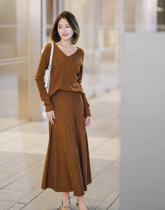 拉德_棕色_感觉