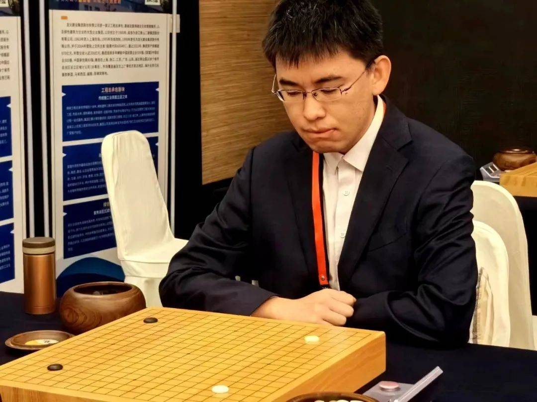 一场围棋赛,演绎酒都的温情故事_拉萨_仁怀_陈梓健