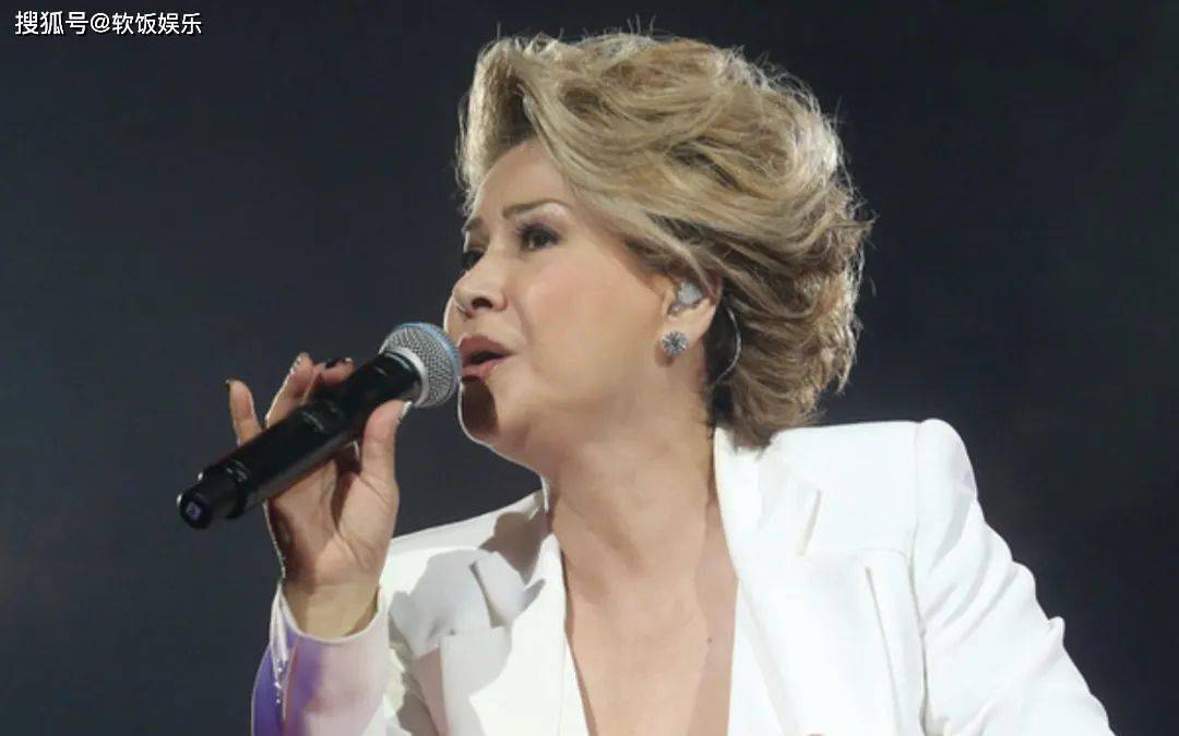 甄妮自曝携老公与林青霞三人同床!