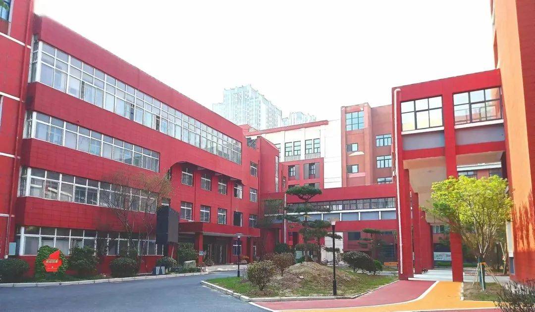 郑州市第五十七中学(东校区)_管理_全市_过线