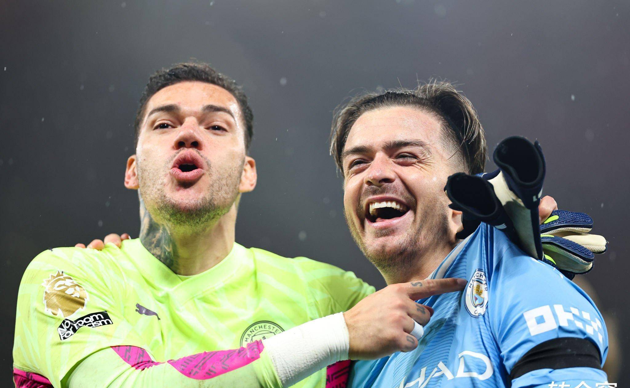 欧洲足球:12月2日转会爆料_巴萨_续约_格拉利什