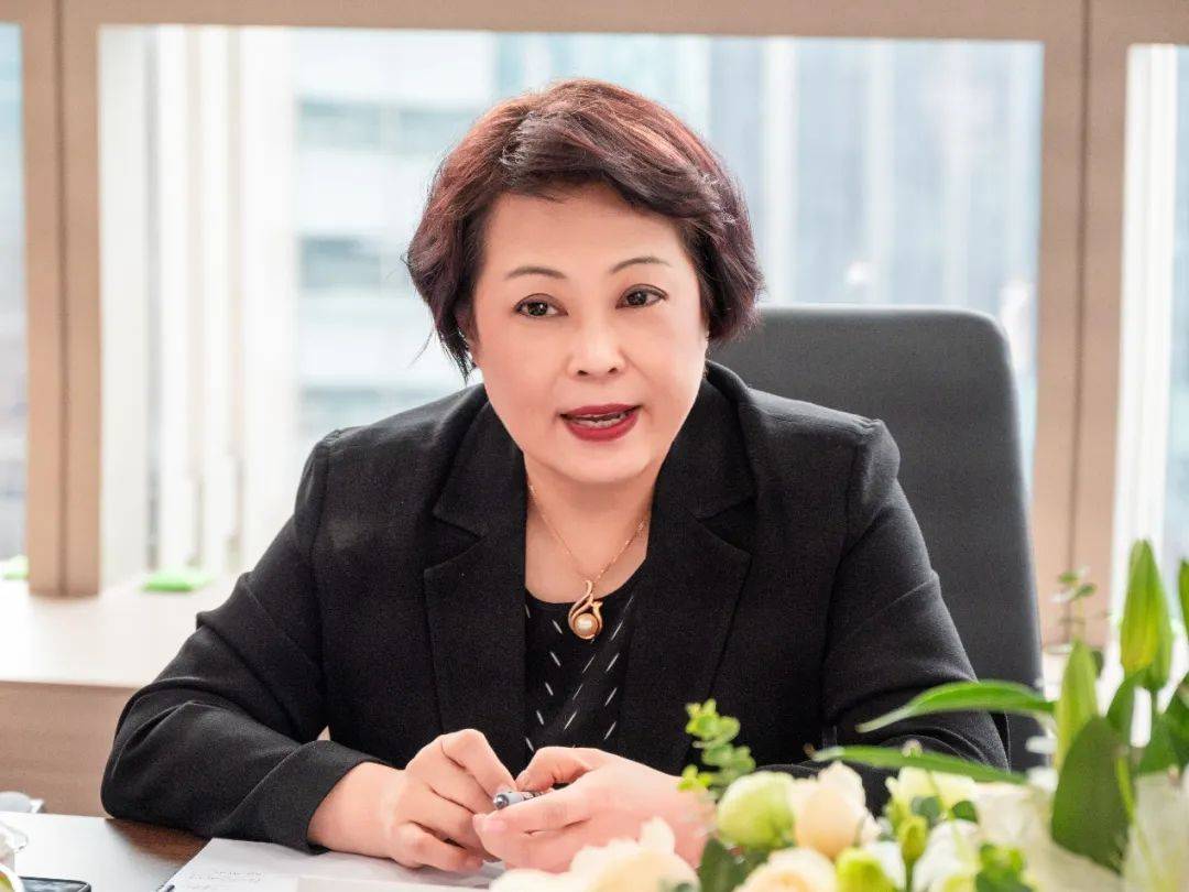 计算董事长张云与瑞和数智执行董事兼总裁赵艺晴共同签署战略合作协议