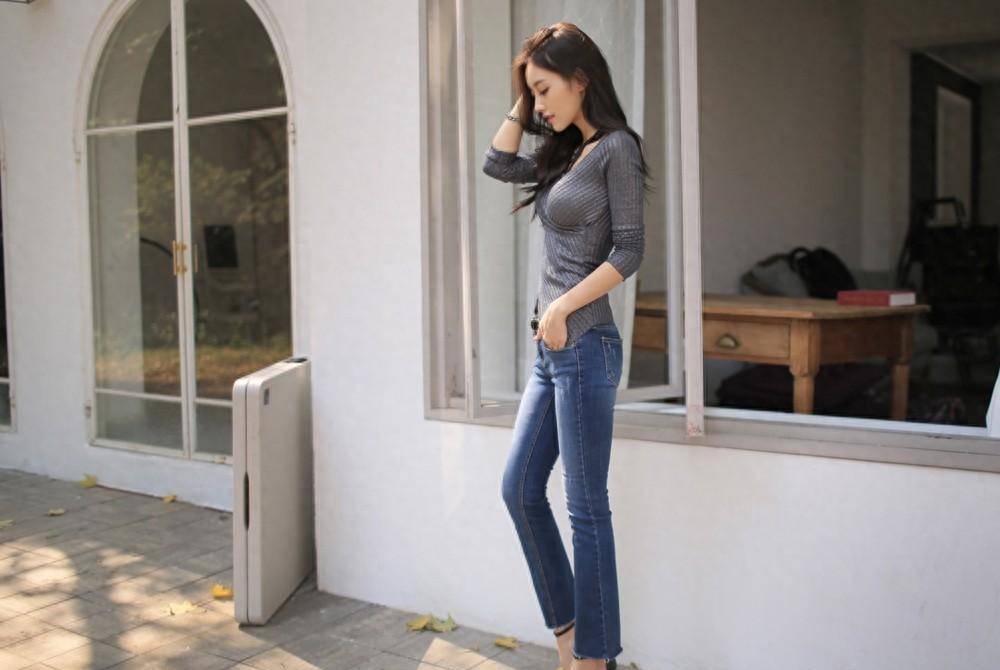 时髦精孙允珠都难以拒绝"牛仔裤"的魅力,减龄百搭显瘦_风格_经典_穿着