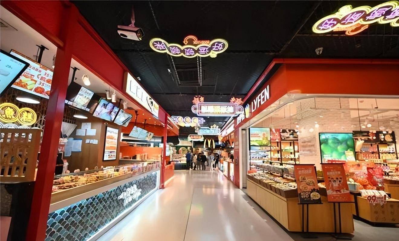 为什么年轻人今天去商场购物时呆在b1和b2层?_地下_东西_品牌