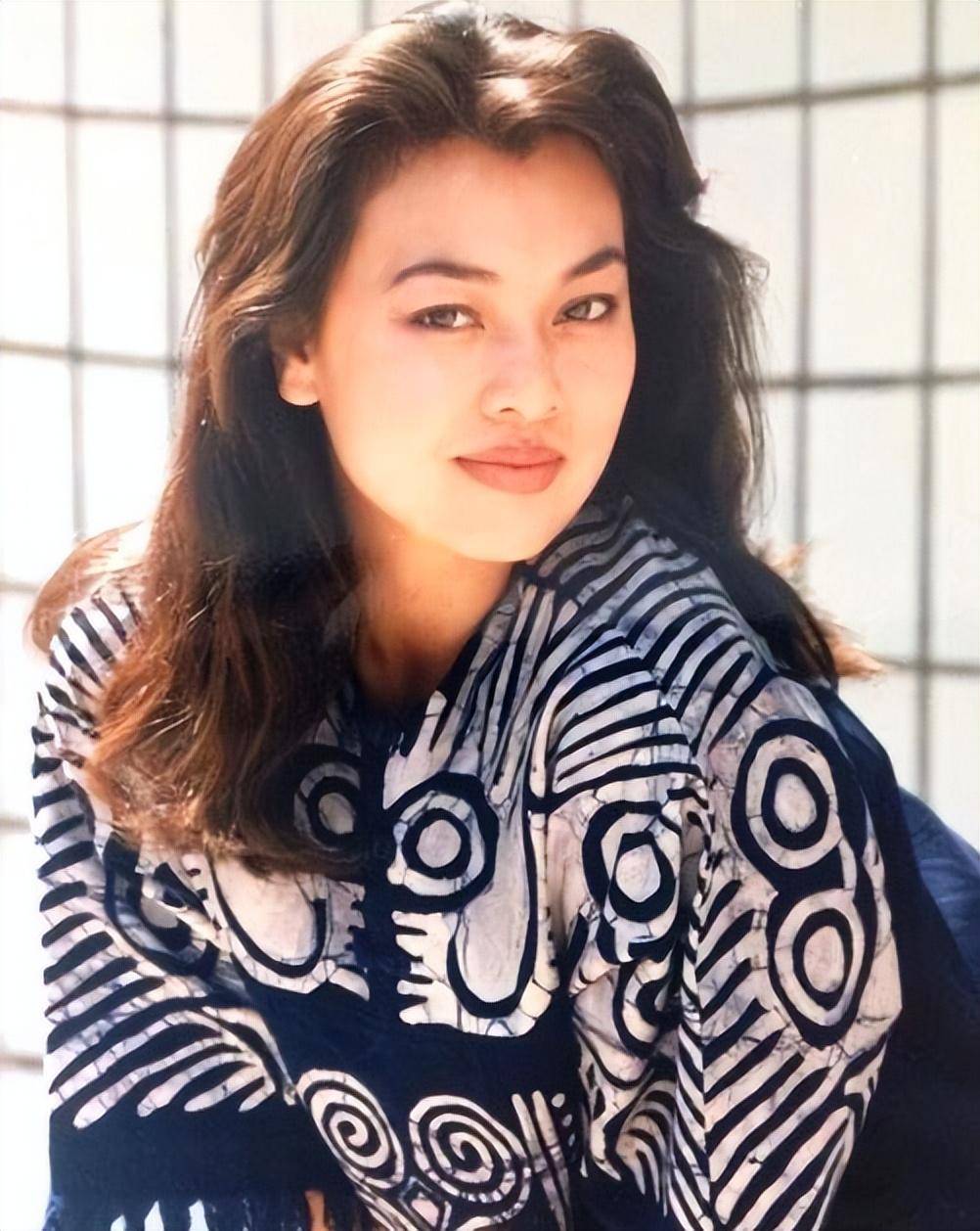 史可与黄小茂分手23年,她闪嫁洋富豪生两子,他娶女霸总恩爱20年