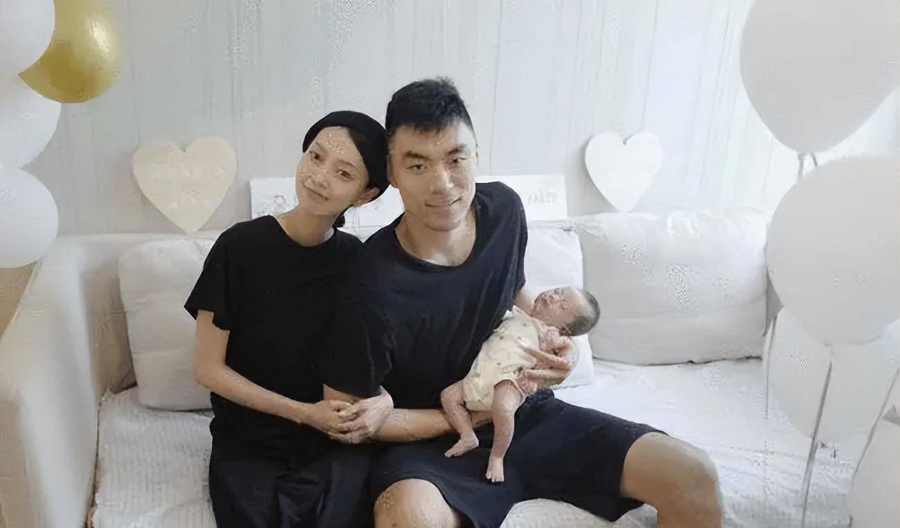 杨鸣老婆照片图片