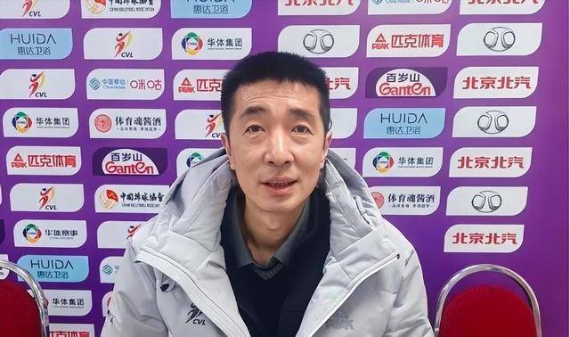 安家杰局点换人打乱节奏!