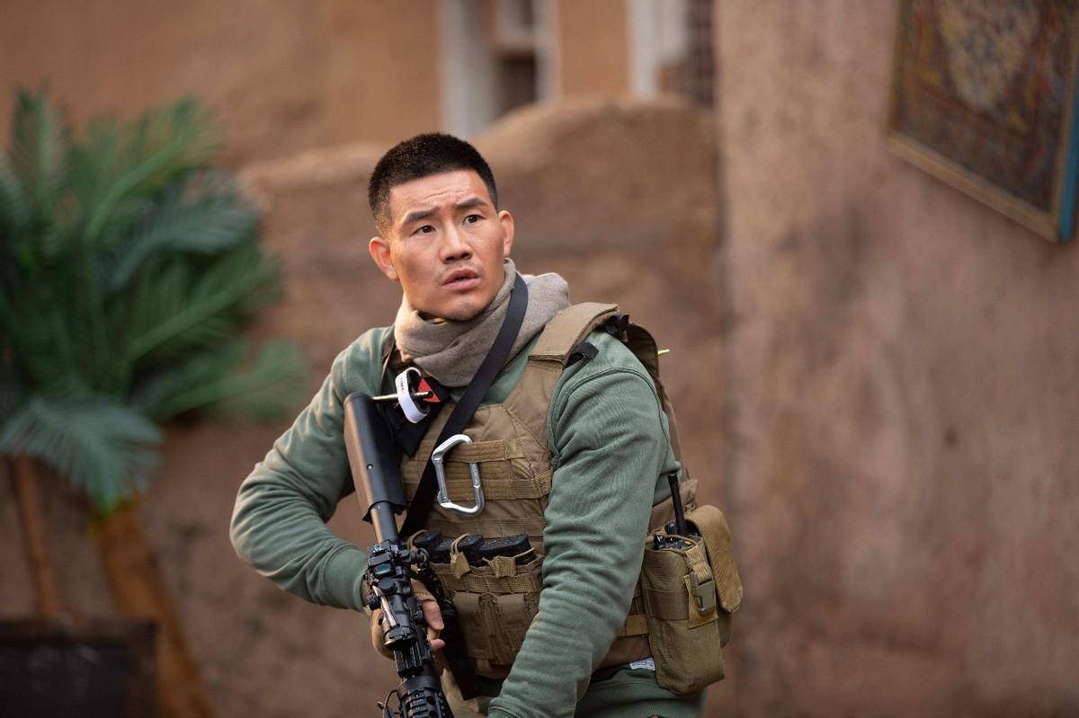 近几年谢孟伟也有一些影视作品产生,但在二一年他拍的《光荣与梦想》