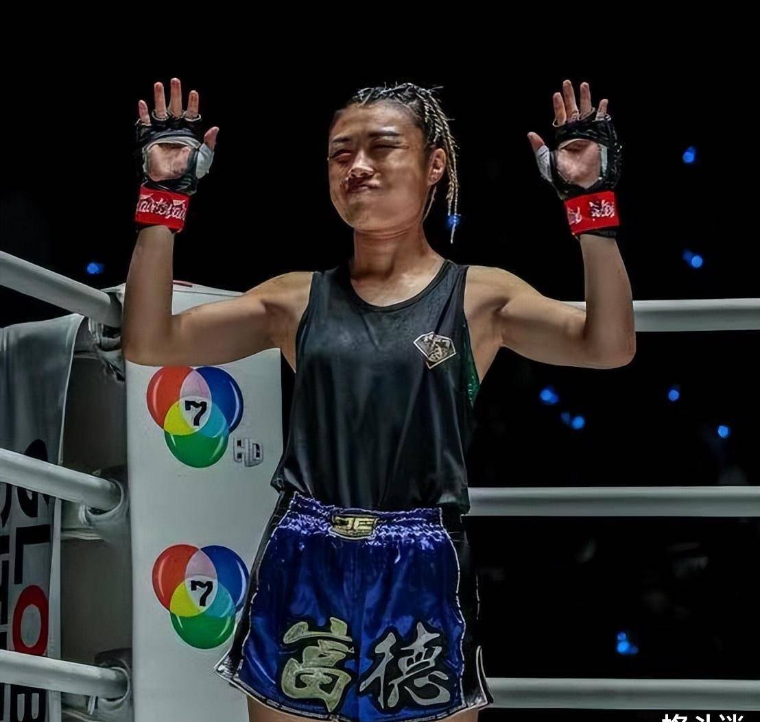 杀入one冠军赛正赛,中国香港女拳手豪取one周五格斗夜五连胜!